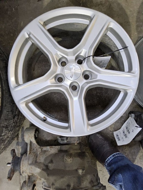 2016-2024 Chevrolet Camaro Wheel Rim 18x8-1/2