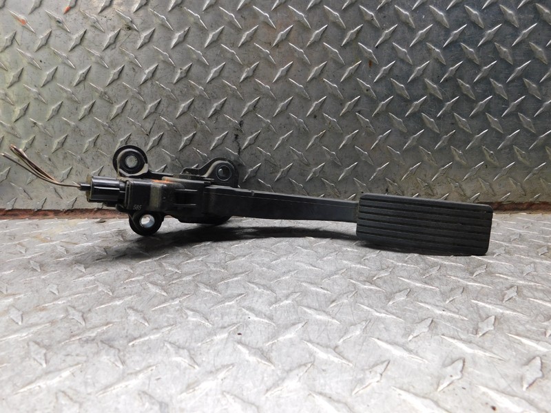 2016 JEEP PATRIOT ACCLERATOR GAS PEDAL 2.0L 4CYL