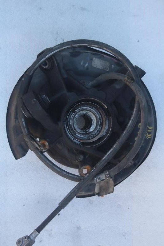 2002-2010 LEXUS SC430 RIGHT PASSENGER SIDE REAR SPINDLE KNUCKLE HUB 42304-24030