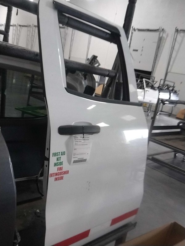 2015 Chevrolet Silverado 2500 Pickup Rear Right Door White 195K Miles OEM