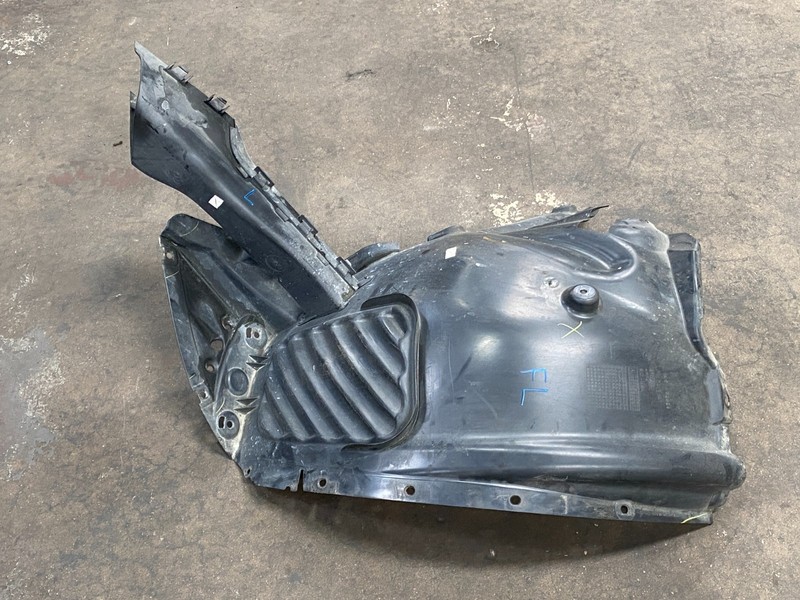 11-14 BMW X3 F25 FRONT LEFT FENDER LINER INNER SPLASH GUARD OEM A0.63