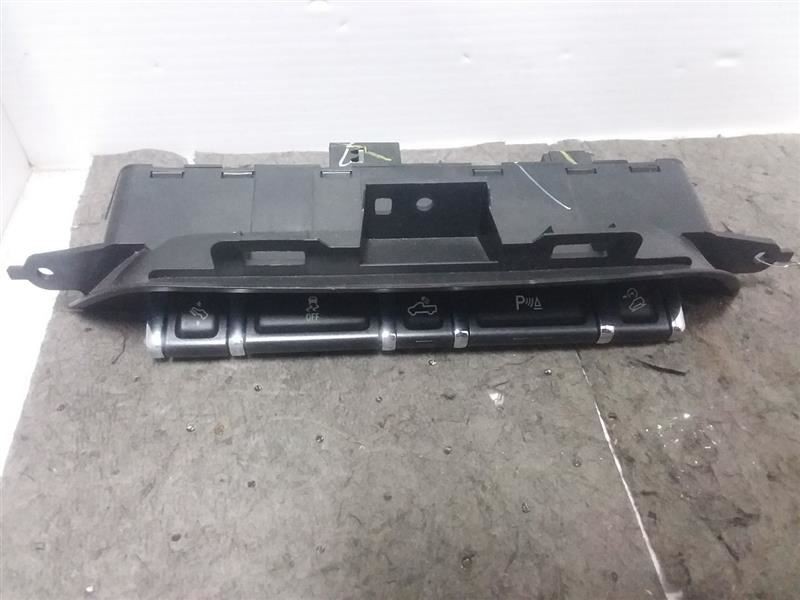 Pedal Adjustment Traction Control Park Assist Switch Panel 2014-2018 Sierra OEM