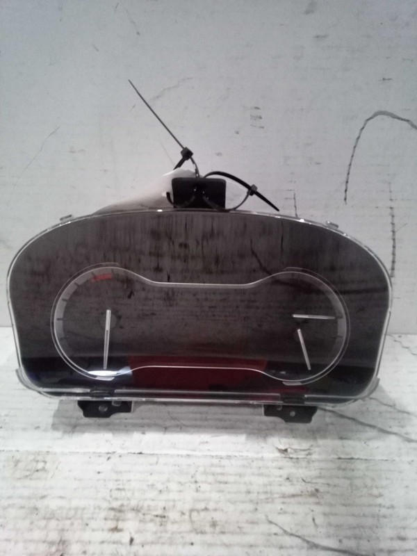 2017 Honda Ridgeline Speedometer Gauge OEM Silver 107k Miles NJ25-21110-515793