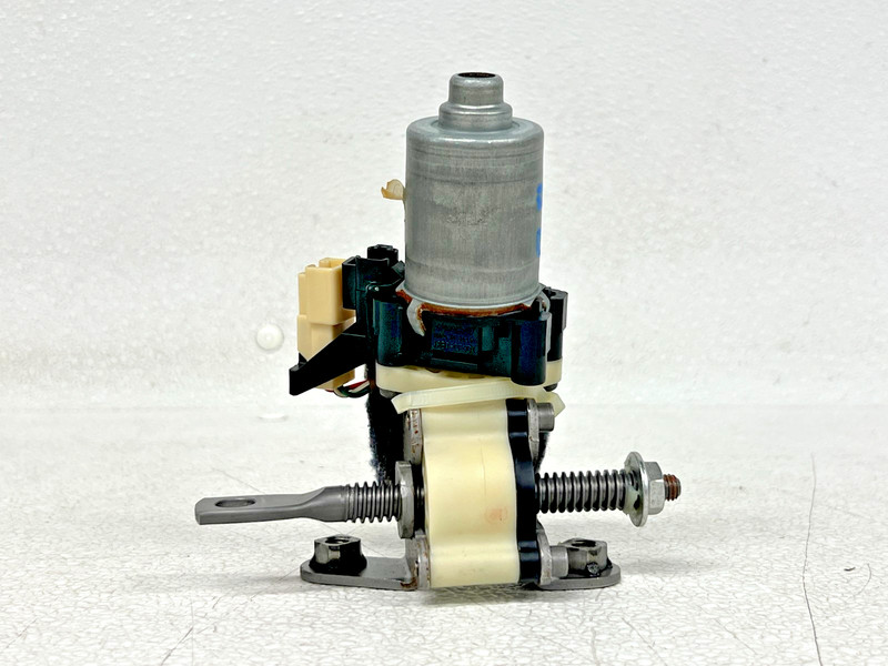⭐2007-2009 LEXUS LS600H REAR RIGHT PASS SIDE SEAT ADJUSTMENT MOTOR OEM LOT2622