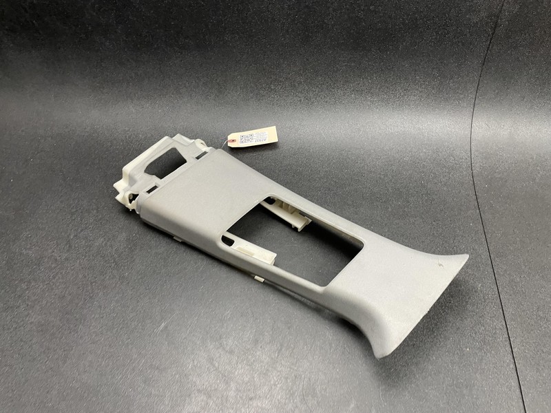 Center Left B Pillar Upper Trim Panel 2018 Acura MDX 84161-TZ5-A03 2014 - 2020