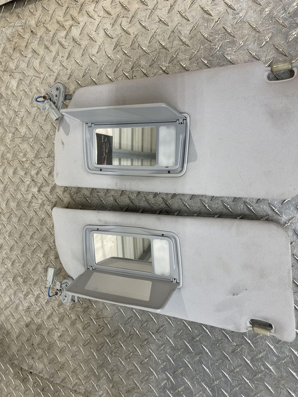 2005 Honda Odyssey Left And Right Sun Visors Set LH RH Oem