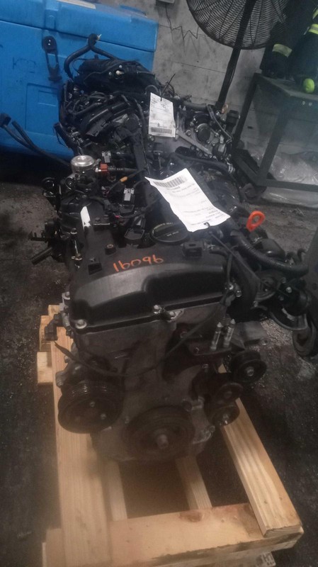 2011 Hyundai Sonata Automatic Transmission Assembly 2.4L OEM 135K Miles