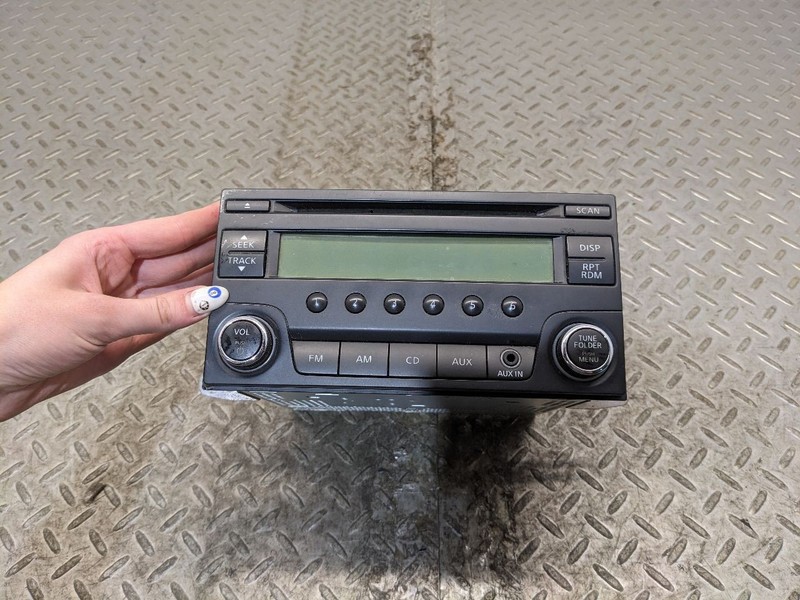 Audio Equipment Radio Receiver Am-fm-cd Hatchback Note Fits 14 VERSA 1173613