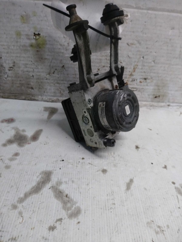 Used ABS Pump and Motor Assembly fits: 2015 Chrysler 300 Assembly w/adaptive cru