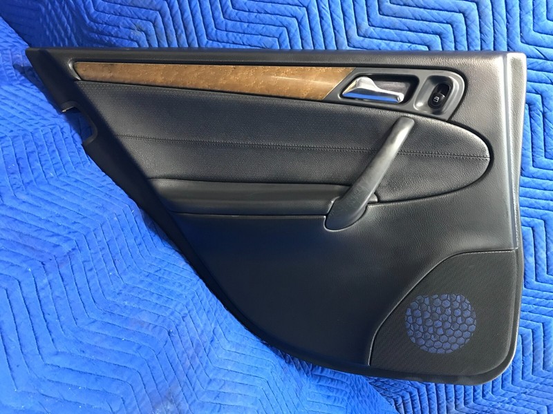 05-07 Mercedes W203 C230 C240 C320 Rear Left Side Interior Door Panel Black OEM