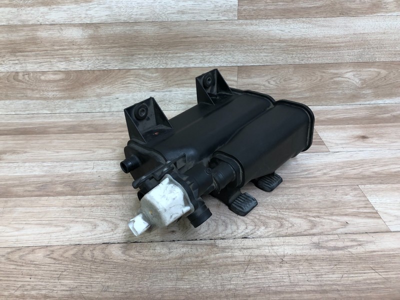 BMW OEM E63 E64 645 650 M6 FUEL EVAPORATION CHARCOAL CANISTER VAPOR 2004-2010