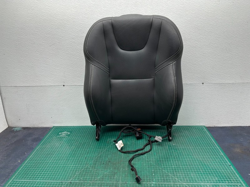 2017 Volvo S60 FRONT RIGHT TOP UPPER SEAT CUSHION OEM