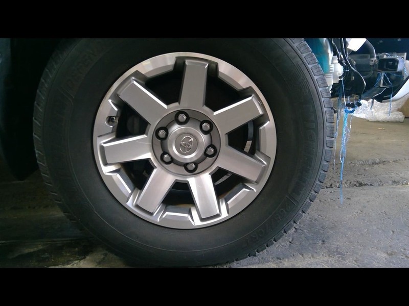 Rim Wheel 17x7-1/2 Alloy 7 Spoke Fits 14-16 4 RUNNER 1593672