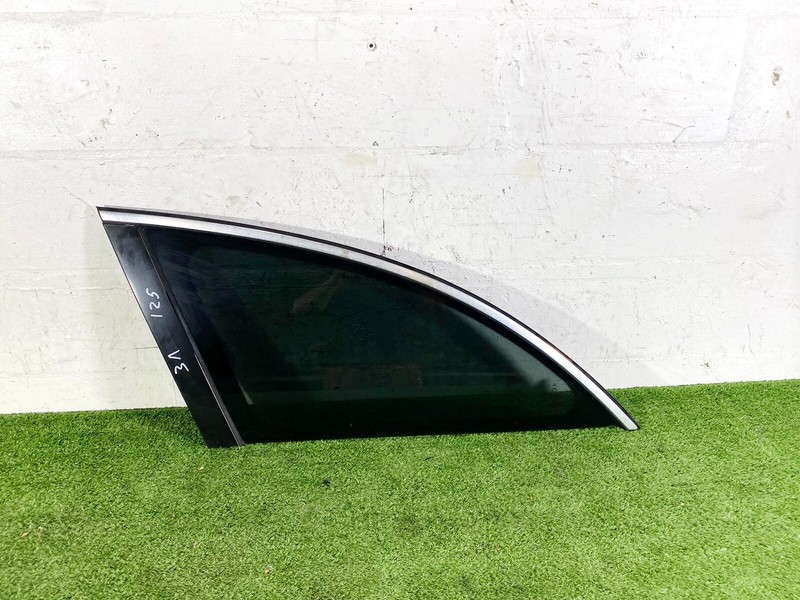 06-13 MERCEDES BENZ W251 R CLASS REAR LEFT DRIVER SIDE QUARTER WINDOW OEM