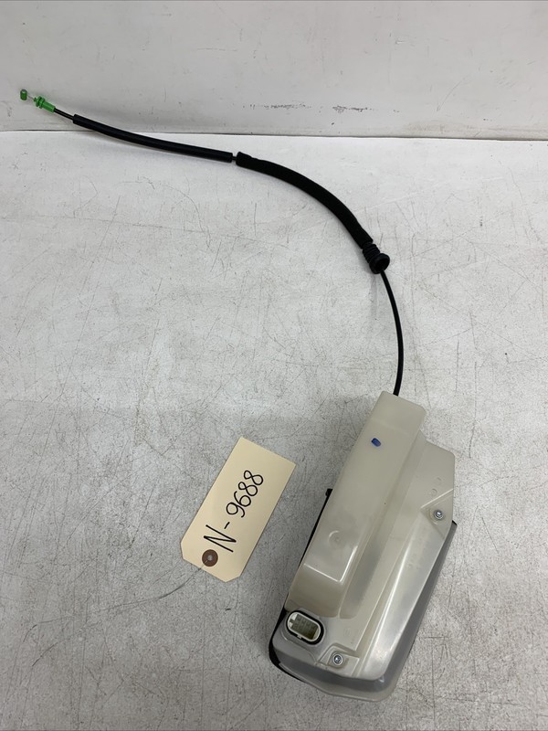 20-22 TESLA MODEL Y FRONT RH PASSENGER SIDE DOOR LOCK LATCH ACTUATOR 9688 B116