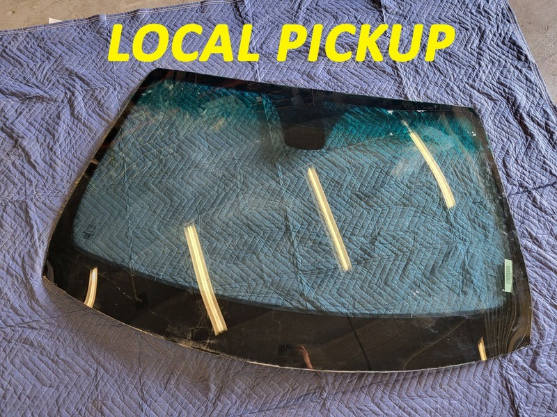 Used Oem Maserati Front Windshield Glass Window for 2014 Ghibli