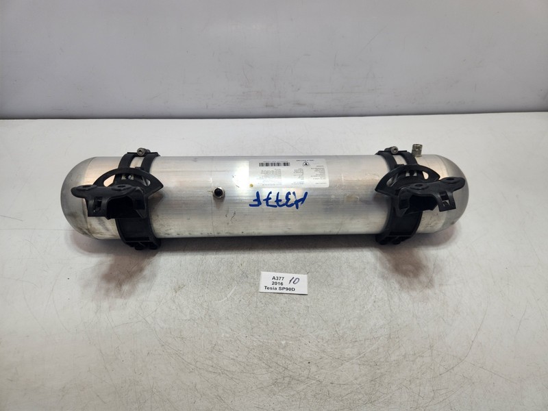 ✅ 12-20 OEM Tesla Model S Air Suspension Pressure Vacuum Tank