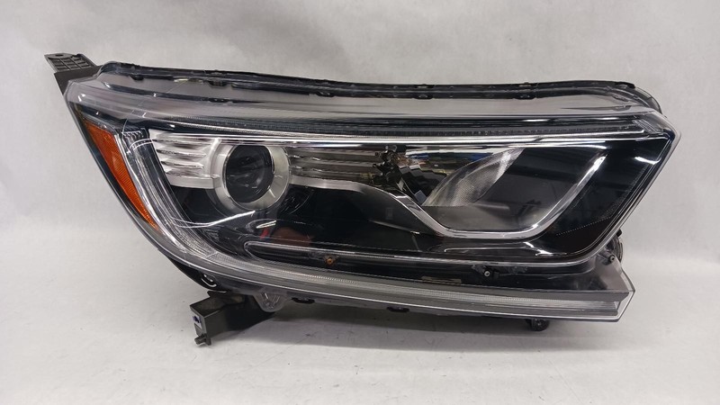 17-'22 HONDA CR-V Right passenger headlight halogen OEM Grade A!
