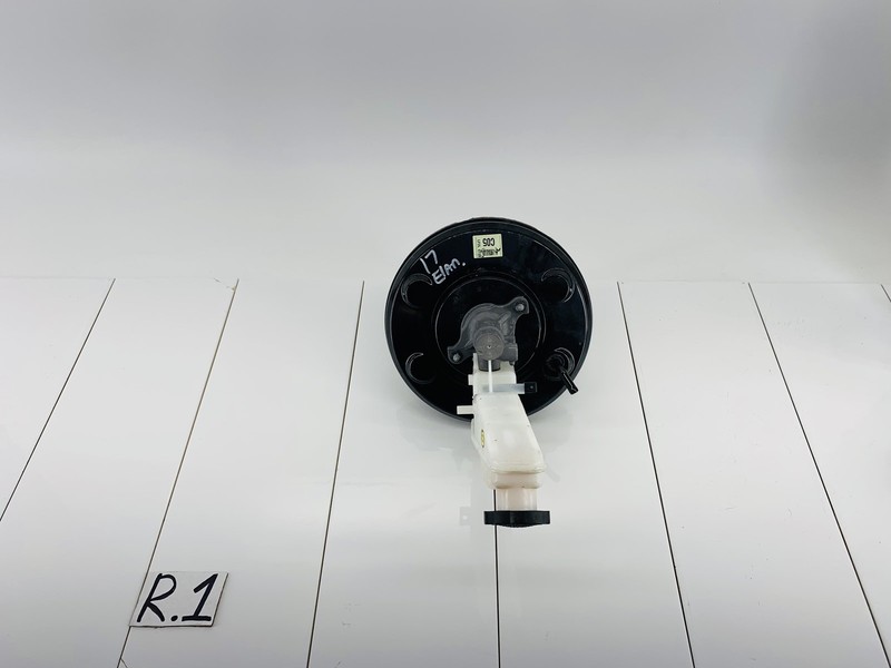 17-20 HYUNDAI ELANTRA FWD POWER BRAKE BOOSTER & MASTER CYLINDER W/ RESERVOIR OEM