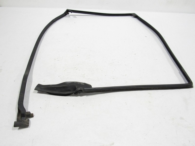 14-17 Land Range Rover 2016 L405 Rear Right Door Upper Weather Strip Seal |:Y