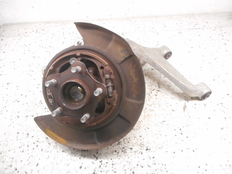 Infiniti Q50 Spindle Knuckle Hub Rear Passenger Right OEM 2014-2019