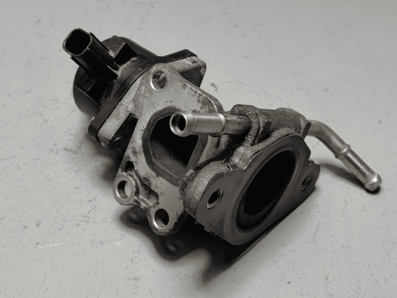 2019-2022 TOYOTA RAV4 EXHAUST GAS RE-CIRCULATION EGR VALVE OEM