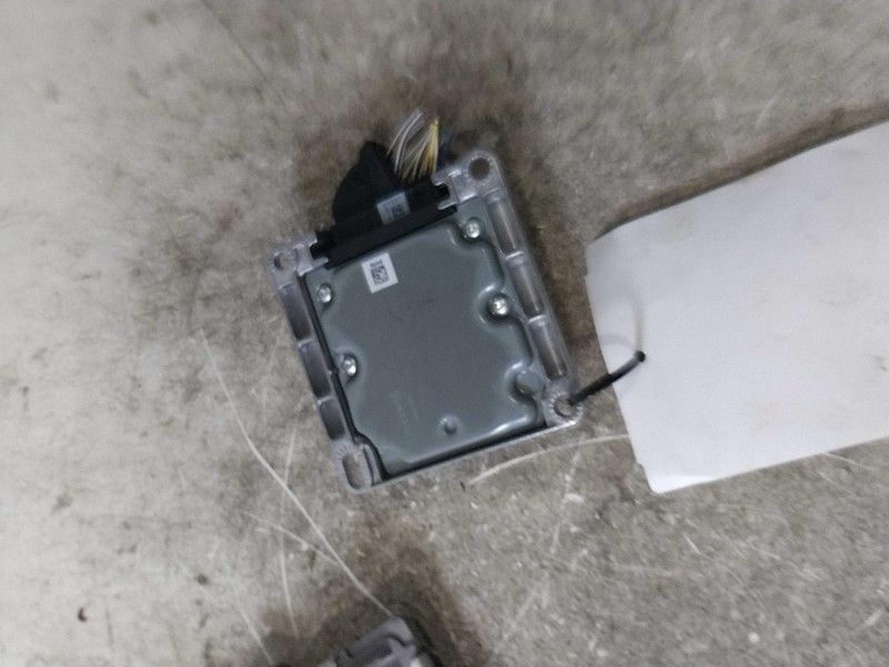 2014 BMW X3 Deck Lid Control Module OEM Black 139K Miles Warranty NJ25-16387
