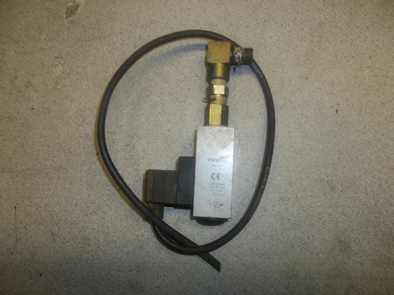 Festo 10773N743 Pressure Switch *FREE SHIPPING*
