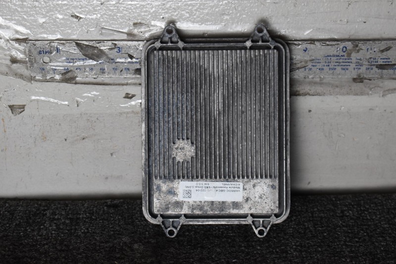 2016-2020 TESLA MODEL X HEADLIGHT MODULE FACTORY OEM