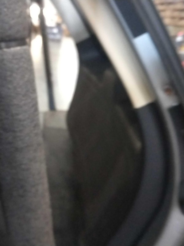 Used Deck Lid fits: 2010 Lincoln Mkx privacy tint glass power lift w/o Sirius an