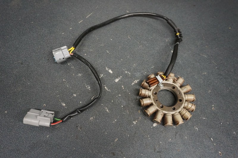 2005 Honda Aquatrax F12 OEM Engine Electrical Magneto Generator Stator