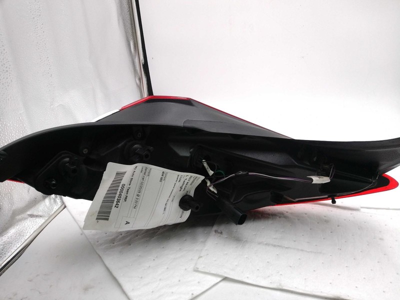 2017 Buick Regal Left Tail Light Assembly Black OEM 710773 109K Miles