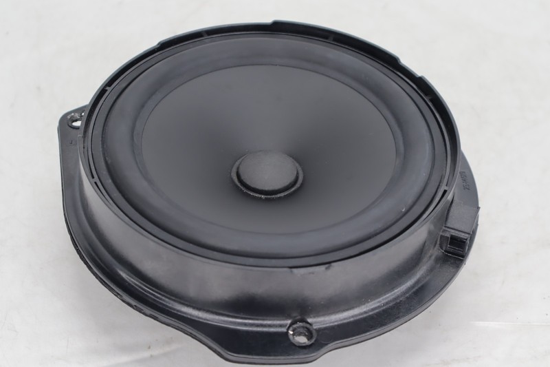✅ 08-18 Mercedes W218 CLS550 Front Left or Right Door Audio Speaker OEM