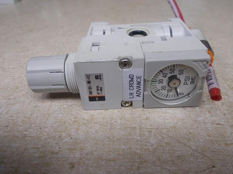 SMC ARM11BA1-R68-A1Z w/0-60psi Regulator Block *FREE SHIPPING*