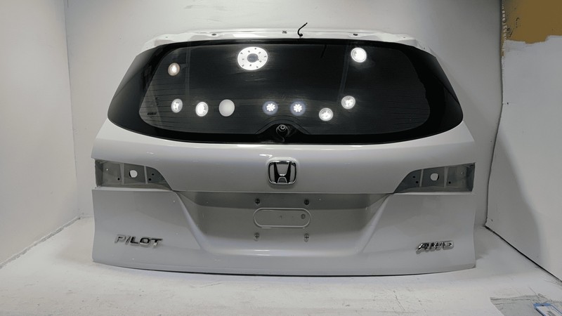 2019-2021 HONDA PILOT REAR LIFTGATE TAILGATE SHELL PANEL W/ GLASS NH883P OEM