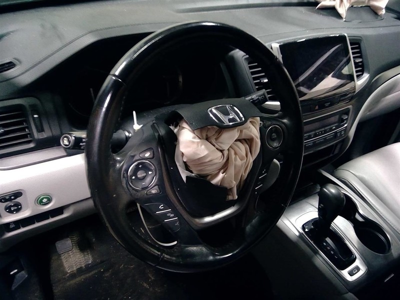 PILOT 2018 Steering Wheel 1774013