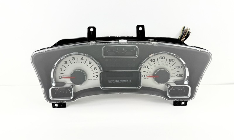 2007 2008 Ford Expedition Speedometer Instrument Cluster Gauge OEM TMU MILES