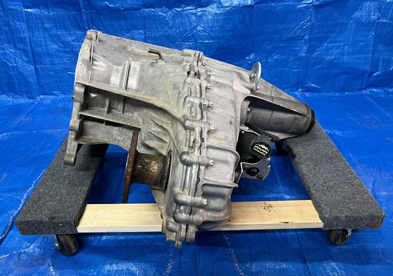 2017-2019 FORD F250 6.7L 6R140 4X4 TRANSFER CASE FLAGE YOKE 68K OEM