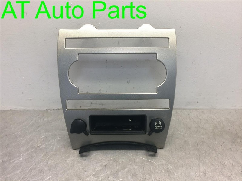 2007 JEEP GRAND CHEROKEERADIO DASH BEZEL OEM 254.AM8607