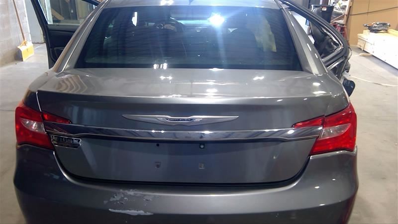 Trunk/Hatch/Tailgate Sedan Fits 11-14 200 3293588