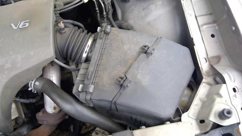 Air Cleaner 3.8L Fits 00-05 BONNEVILLE 736395