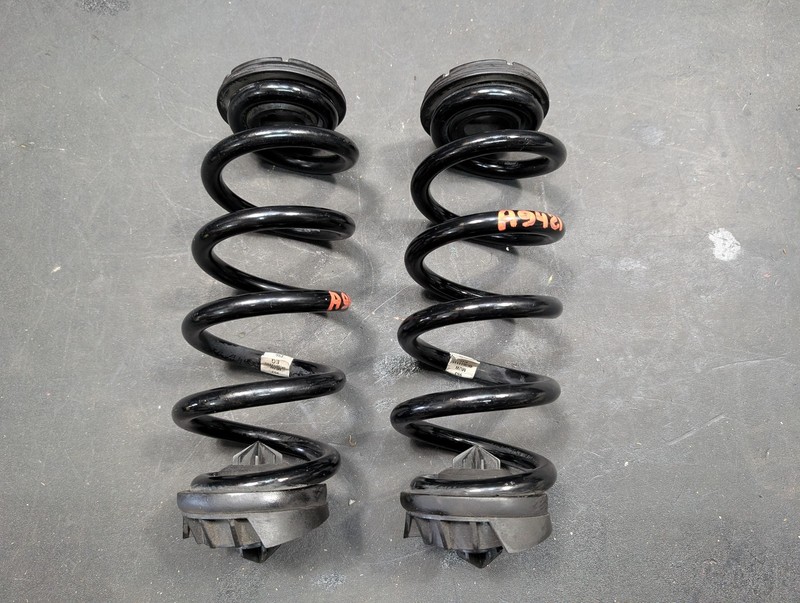 2PC Rear Coil Springs Set 2019 Audi A7 4K0511115EG 2020 2021 2022 2023 2024