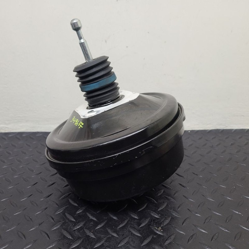 18-24 Chevrolet Traverse Power Brake Booster OEM 84730945