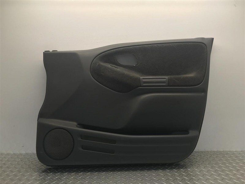 2001 CHEVROLET TRACKER PASSANGER FRONT GREY POWER OEM