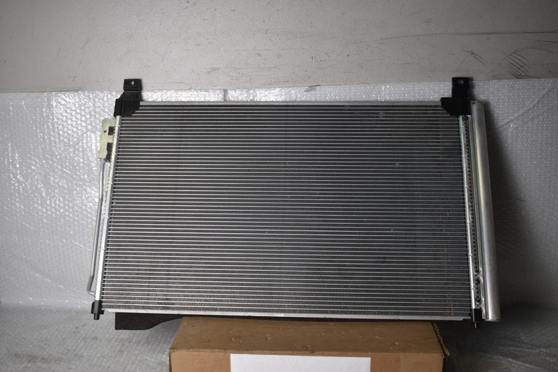 INFINITI Q50 RADIATOR 2016-2020 CUSTOM