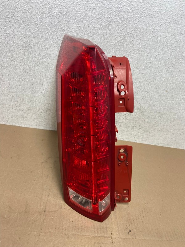 2010 to 2016 Cadillac Srx Left Driver Lh Side Tail Light OEM AE6691 LK