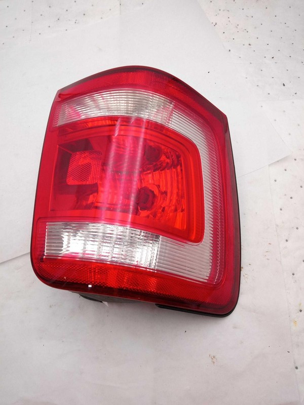 2010 Ford Escape Left Tail Light Assembly Gold OEM Used 224894 88K Miles
