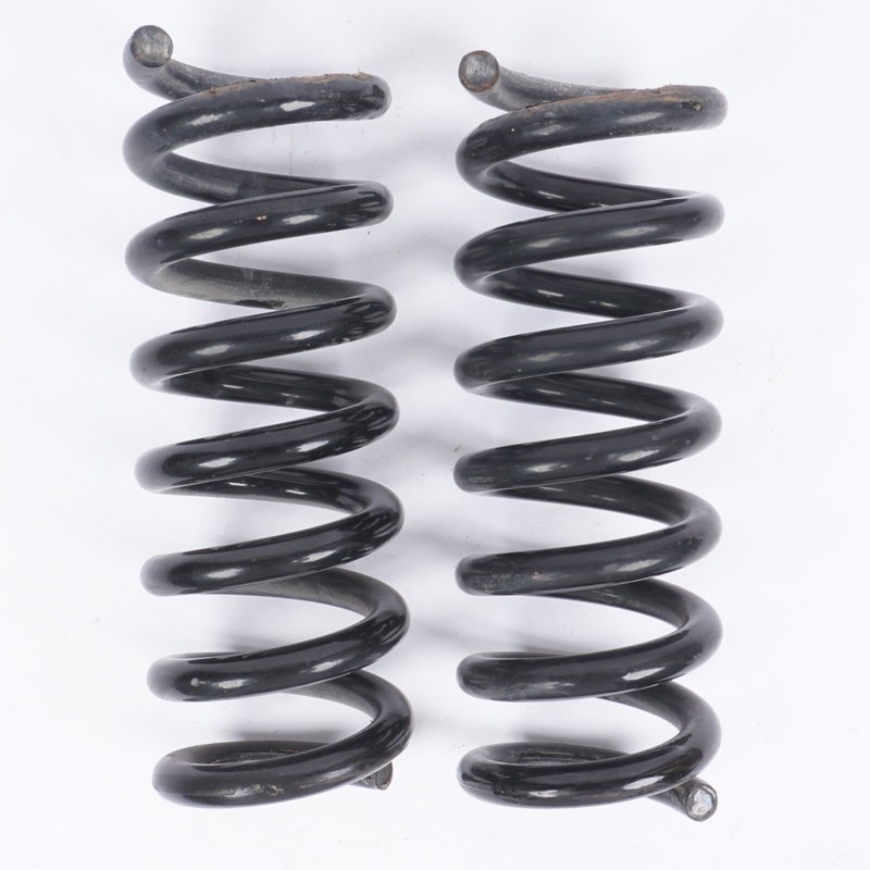 11-17 Mercedes E350 E550 Convertible Rear Coil Spring Lh & Rh OEM