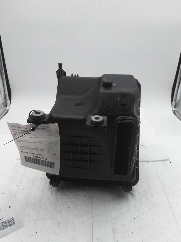 2014 Hyundai Sonata Air Cleaner Assembly OEM 281103Q100 Used 96K Miles