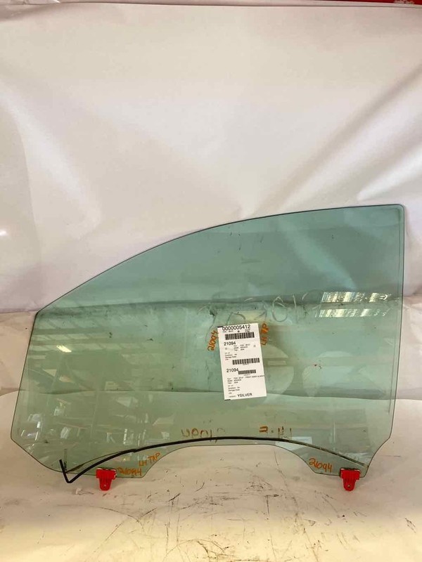 Front Door Glass/window NISSAN ARMADA Left 04 05 06 07